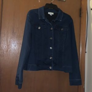 Blue Dress barn Jean Jacket women size L. It does stretch